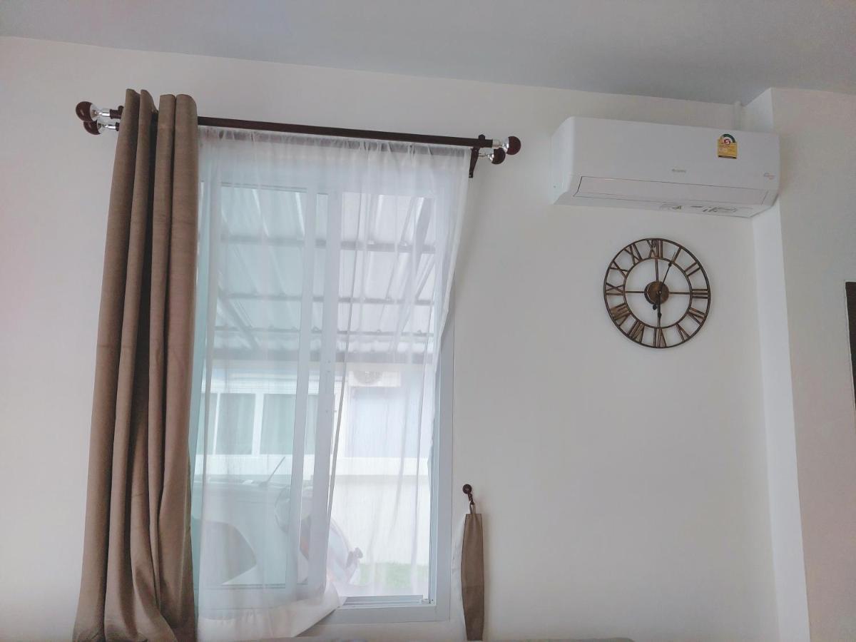 Happy Space วิลล่าทั้งหลัง 2นอน 2น้ำ ฟรี Wifi จอดรถ Накхонпханом Екстер'єр фото
