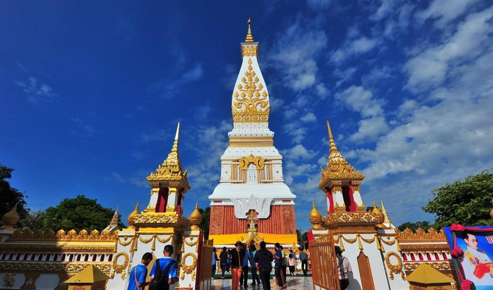 Happy Space วิลล่าทั้งหลัง 2นอน 2น้ำ ฟรี Wifi จอดรถ Накхонпханом Екстер'єр фото